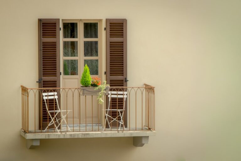 small balcony furniture ideas