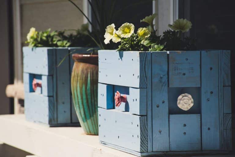 deck planter boxes ideas